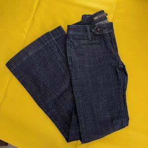 Levi's Demi Curve Modern Rise Flare Jeans, Size 0/25